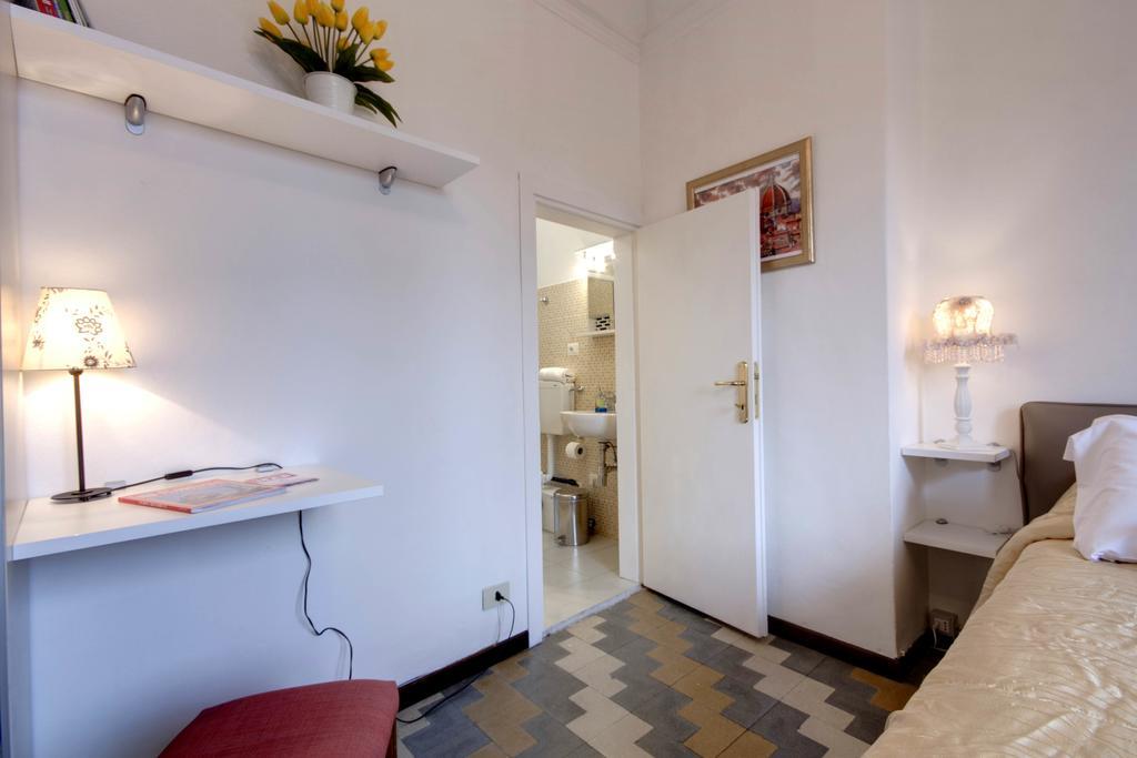 Residenza Castillo Florence Exterior photo